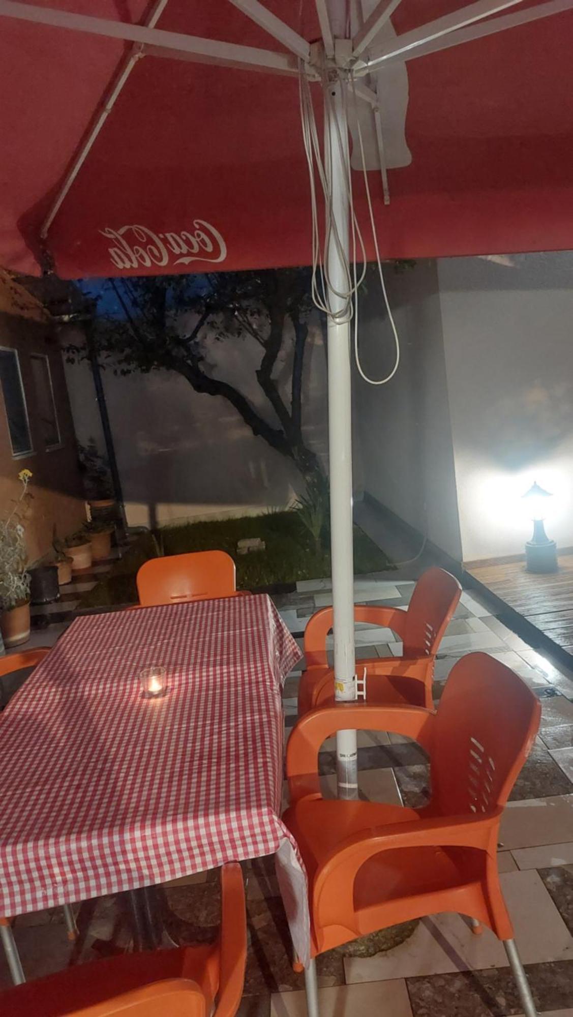 Vila Hyseni دراس المظهر الخارجي الصورة